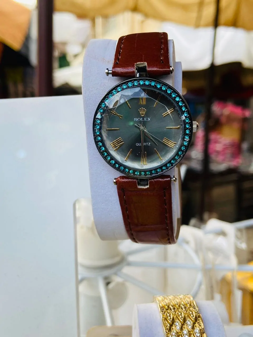 Montre - Couleurs Disponibles : Noire, Rouge, Bleue, Bordeau  - Pour Homme-Ref : 19145